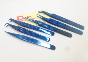 Pinzas de pestañas de plasma azul con agarre de diamante, pinzas de extensión de pestañas de acero inoxidable con logotipo personalizado/pinzas de pestañas profesionales - Product Image 4