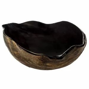 Bol en corne de buffle naturel compact fait main avec caractère artisanal pour encens ou bougies décoration de luxe chez Low Coast - Product Image 1