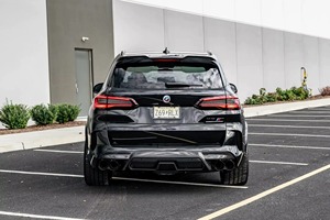 รถบีเอ็มดับเบิลยู X5 M คอมเพททิชั่น ปี 2023 ปรับแต่งพิเศษ สภาพดีเยี่ยม พร้อมใบรับรองความสะอาด  เกียร์อัตโนมัติ เครื่องยนต์เทอร์โบ ขับเคลื่อนสี่ล้อ ล้อแม็ก R19 สีดำ  พวงมาลัยซ้าย - Product Image 2