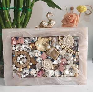 Votre sac à main en résine écologique fait main, unique, de créateur, de luxe, de haute qualité, au meilleur prix, au design décoratif - Product Image 1