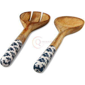 Cuenco de comida de madera de forma redonda pintada con esmalte estándar con cuchara y tenedor, cuencos de comida de mesa para hoteles y restaurantes de India - Product Image 4
