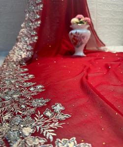 ส่าหรีสีเหลืองสำหรับเสื้อผ้าสีเขียวที่ดูสดชื่นและดูเป็นธรรมชาติ - Product Image 4