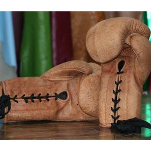 Gants de boxe en cuir marron Muay-Thai sur mesure MMA Training-Fighting 10oz 12Oz Gants de boxe en cuir chaud avec sangle - Product Image 6