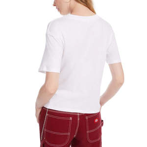 T-shirt Donna Dickies in Cotone Bianco con Logo, Vestibilità Slim, Taglie XS-XL, in Jersey Traspirante, Lunghezza Corta, Stile Sexy con Scritta - Product Image 2