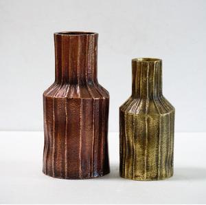 Article de vente chaud en aluminium personnalisé décoratif fait à la main classique unique Vases en relief de décoration florale - Product Image 2