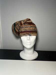 Vente en gros Casquettes vierges Gorros pour homme et femme Chapeaux d'hiver tricotés chauds en soie thermique doublés de satin en acrylique Bonnet personnalisé Bonnet jacquard - Product Image 3