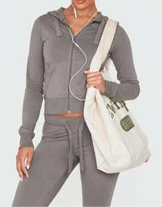 Conjunto Deportivo Informal de Alta Calidad con Sudadera con Capucha y Pantalones Cortos para Mujer, Conjunto Deportivo de Moda para Mujer - Product Image 3