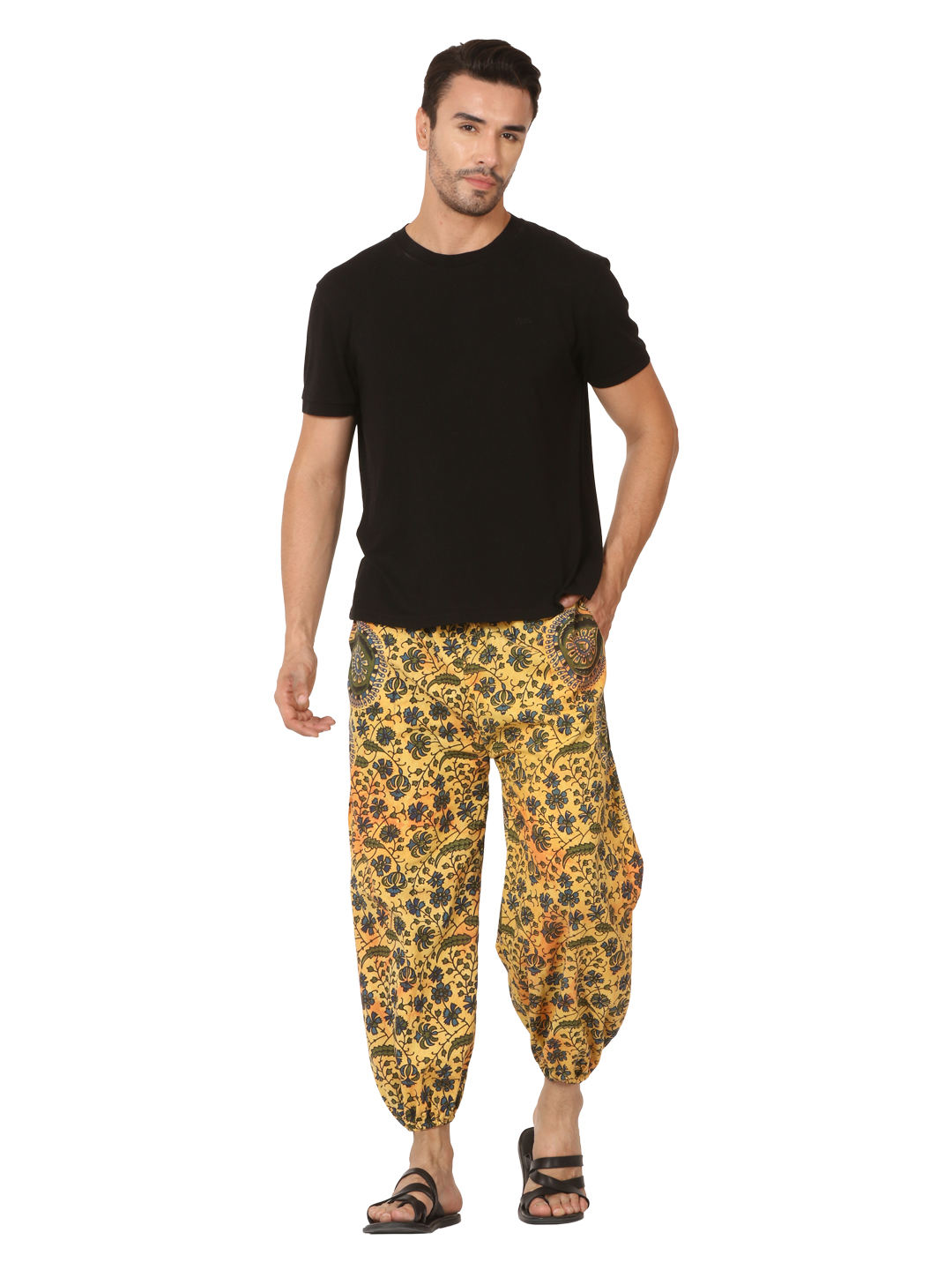 สีเหลือง