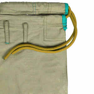 Uniforme de karaté pour hommes de qualité supérieure, léger, abordable, entièrement personnalisé, anti-rides, avec les derniers designs - Product Image 6