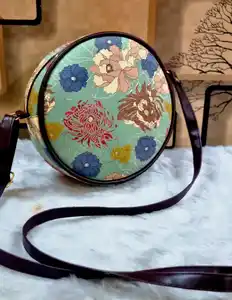 Borsa personalizzata donna di alta qualità firmata da donna di lusso in pelle vegana con Logo stampato personalizzato