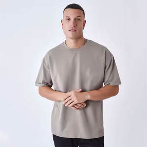 Vente en gros de T-shirt unisexe de luxe vintage 100% coton avec motif à carreaux, écologique et respirant, impression de logo personnalisé pour hommes - Product Image 3