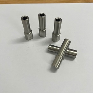 Composants de broches en laiton usinés CNC de précision OEM pour services d'usinage par électroérosion à fil, provenant d'un fournisseur de Hanoï - Product Image 1