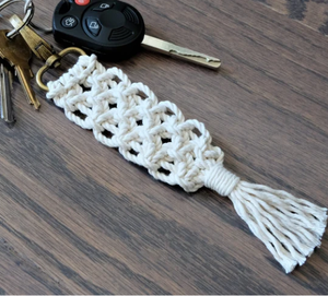 Porte-clés en macramé, mignon porte-clés, petit porte-clés en macramé, porte-clés corde, porte-clés en macramé, sac à main en macramé - Product Image 3
