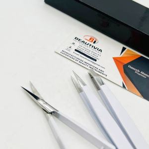 แหนบดัดคิ้วสำหรับมืออาชีพ ปลายแหลมคมพิเศษ สแตนเลสสตีลสีขาวด้าน เป็นมิตรกับสิ่งแวดล้อม น้ำหนักเบา กรรไกรตกแต่งทรงคิ้ว - Product Image 5