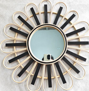 Décoration murale en paille tissée miroir rotin rond fait à la main - Product Image 6