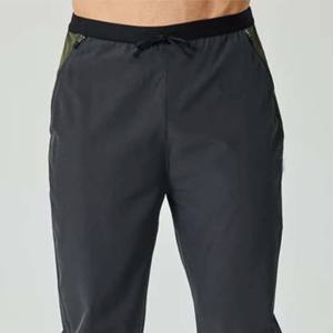 Pantalones de chándal de moda para hombre: cómodos, elásticos e ideales para uso diario y actividades atléticas - Product Image 6