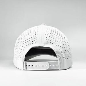 Casquette de golf à 5 panneaux avec trous de ventilation découpés au laser, imperméable, unisexe, tissu à séchage rapide, design pour le sport de golf en plein air quotidien - Product Image 3