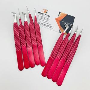 แหนบขนตาเพิ่มความยาวขนตาแบบมืออาชีพเคลือบด้วยผงเหล็กสีแดงเลือดแบบยั่งยืน - Product Image 5