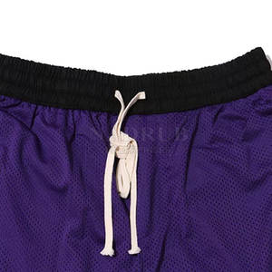 Pantalones cortos de malla personalizados de moda superior para hombres Venta en línea Pantalones cortos de malla de estilo personalizado para pantalones cortos de malla para jóvenes - Product Image 3