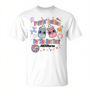 Camiseta NICU Nurse Poppin Bottles, regalo para la Nochevieja, regalo para la UCI neonatal - Product Image 2