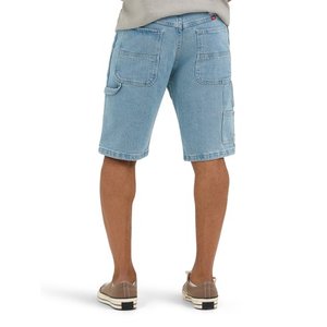 Short en jean d'été pour homme. Un article commun en été. Simple dans le style. Convient pour les sorties et les voyages occasionnels. - Product Image 3