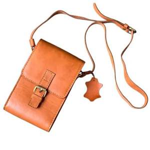 Stylish Premium Handmade Leather <b>Phone</b> Bag <b>Featuring</b> Elegant Hand-Stitched Crafts and Perfect Handmade Gift From Indonesia - Product Image 6