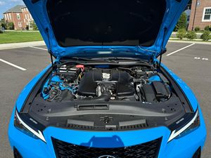 Lexus IS 500 Premium ปี 2024 สภาพดีเยี่ยม เครื่องยนต์ V8 472 แรงม้า รุ่นพิเศษ 1 ใน 150 คัน พร้อมแพ็คเกจตกแต่งพิเศษ ส่วนใหญ่ยังไม่ได้ดัดแปลง - Product Image 6