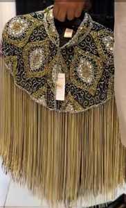 Elegante Capa Burlesque con Cuentas y Lentejuelas, Atuendo Festivo para Club, Cierre en el Cuello, Hermosa Silueta Recta, Poliéster para Adultos - Product Image 3