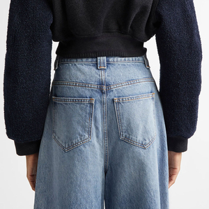 Chaqueta Universitaria Corta para Mujer, 100% Transpirable, Hecha de Lana Personalizada, Diseño de Cierre Personalizado, Servicio OEM - Product Image 5