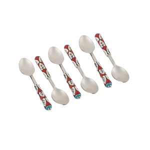 ชุดช้อนส้อมจัดงานแต่งงานสแตนเลสดีไซน์คลาสสิกชุดช้อนส้อมและมีดแฮนด์เมด 12 ชิ้นผลิตในอินเดีย - Product Image 1