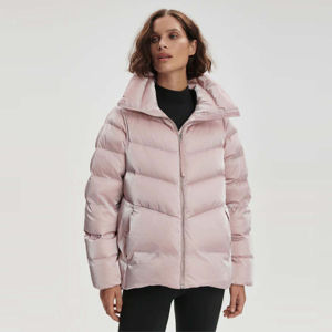 Wholesale <b>Women's</b> Winter Cotton Filled <b>Puffer</b> <b>Jackets</b> Warm Eco-Friendly <b>Lightweight</b> with Premium Insulation for Cold Weather - Product Image 2
