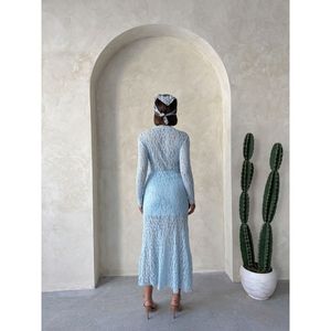 Robes de soirée élégantes avec jupe en dentelle - Product Image 2