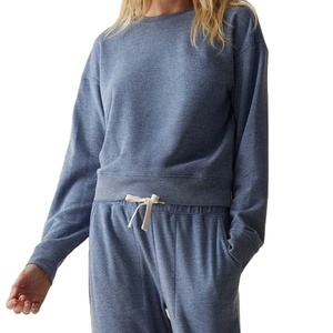 Sweat-shirt en coton biologique tricoté avec logo sur le devant, vêtement de détente pour femmes, hiver, écologique - Product Image 3