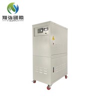 Régulateur de tension automatique triphasé en cuivre SVC AC Servo de Taïwan avec protection contre les sous-tensions 10-100 kVA 60 Hz Haute Performance