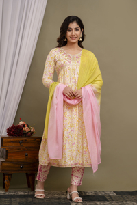 Vestido de Rayón de Primera Calidad con Dupatta, Bordado de Lentejuelas, Estampado a Mano para Fabricante Indio - Product Image 4