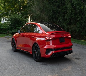 Audis RS3 2.5L turbocompressé 2023 d'occasion - Product Image 3
