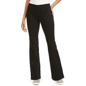 Jeans de Mezclilla Negros Transpirables para Mujer, Estilo Bootcut, Marca Style & Co, Talla Small-2XL, Corte Ajustado con Logotipo Simple en la Cintura - Product Image 1