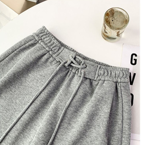 Pantalones cortos de lana de peso pesado: Pantalones cortos de chándal ultrasuaves y relajados para comodidad, gimnasio y estilo de calle - Product Image 6