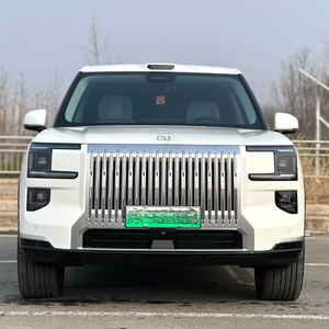 รถยนต์ไฟฟ้า Zeekr 9X - ระยะทางวิ่ง 302 กม. (WLTC/NEDC) มอเตอร์ 660 กิโลวัตต์ แรงบิด 935 นิวตันเมตร แบตเตอรี่ 70 กิโลวัตต์ชั่วโมง - Product Image 1