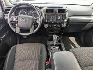 Usado 2024 T * oyota 4Runner TRD SUV - Product Image 3