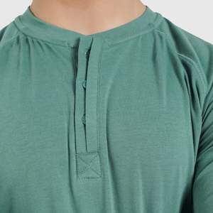 เสื้อยืดแขนยาวสีเขียวทรงสลิมฟิต รุ่น M024 ผ้าระบายอากาศดี สีพื้นเรียบง่าย สไตล์ลำลอง - Product Image 6