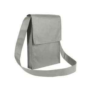 Borsa Promozionale Personalizzata in TNT con Tracolla - Product Image 1