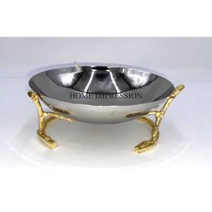 Base de Diseño con Flores Blancas, Tazón Desechable Ecológico, de Aluminio Fundido, Acabado Plateado Brillante y Pulido, Chapado en Oro - Product Image 2