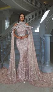 Robe de soirée de cocktail de luxe à manches courtes, silhouette sirène, soutien-gorge intégré, longueur au sol, ornée de cristaux et de strass pour femmes - Product Image 2