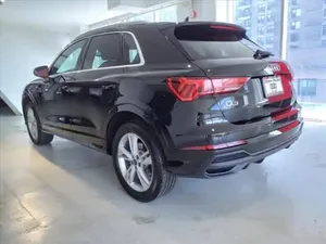 Audi Q3 2024 impecablemente limpio - Product Image 2