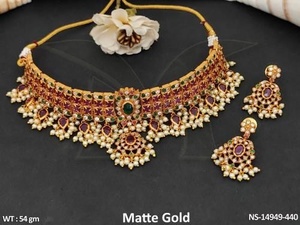 Ensemble de collier court antique en or mat poli Kemp Jewellery entièrement serti de pierres, bijoux de créateur traditionnels pour les femmes, à porter pour les fêtes - Product Image 5