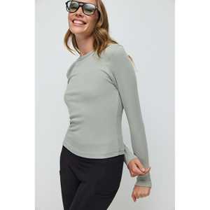 เสื้อยืดแขนยาวผ้าฝ้ายตุรกี 100% ทรงปกติ ยืดหยุ่นได้ สวมใส่สบาย - Product Image 4