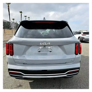 Kia Sorento L Elite 4WD 2015, Diésel Importado de un Solo Dueño, Bajo Kilometraje, Gran Torque y Espacio, Rendimiento Confiable en Todo Clima - Product Image 3