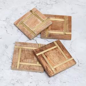 Ensemble de sous-verres en résine en bois d'inspiration vintage, tapis de boisson faits à la main pour bar, thé, café et cadeaux, fabriqués à la main en Inde - Product Image 2