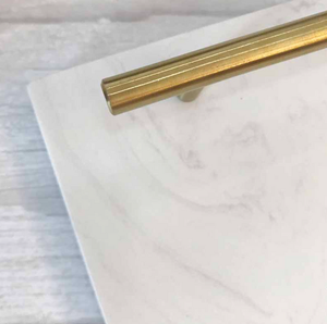 Plateau en bois et résine de qualité supérieure et manche en bois Plat de service en époxy de luxe disponible en différentes couleurs Rive - Product Image 3